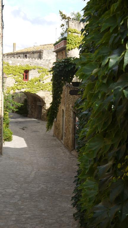 Hotel Restaurant El Pati Peratallada Dış mekan fotoğraf