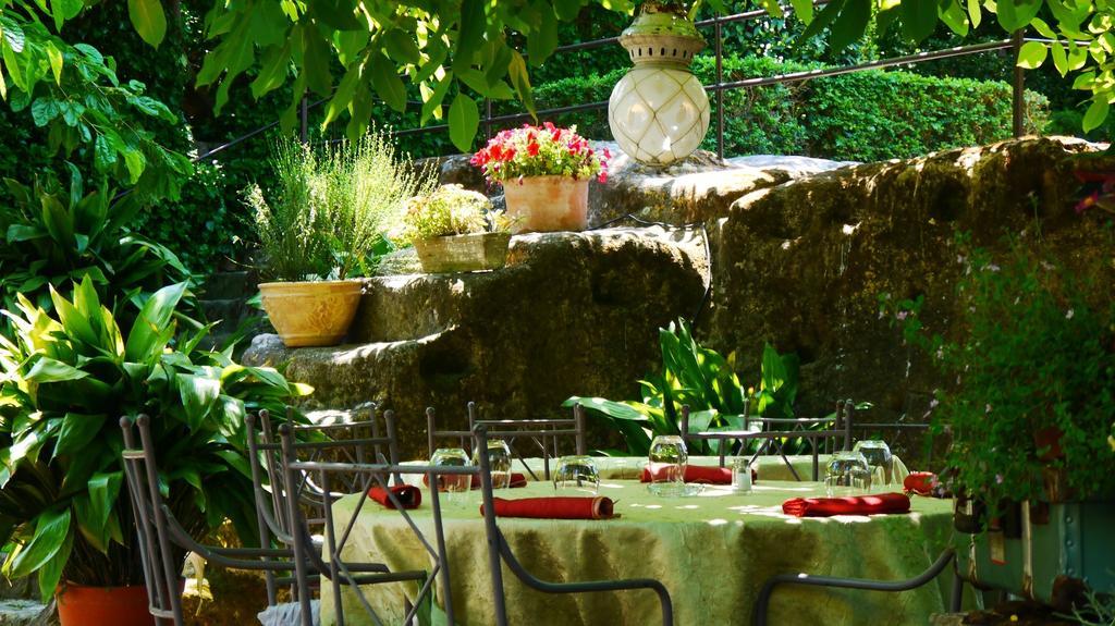 Hotel Restaurant El Pati Peratallada Dış mekan fotoğraf